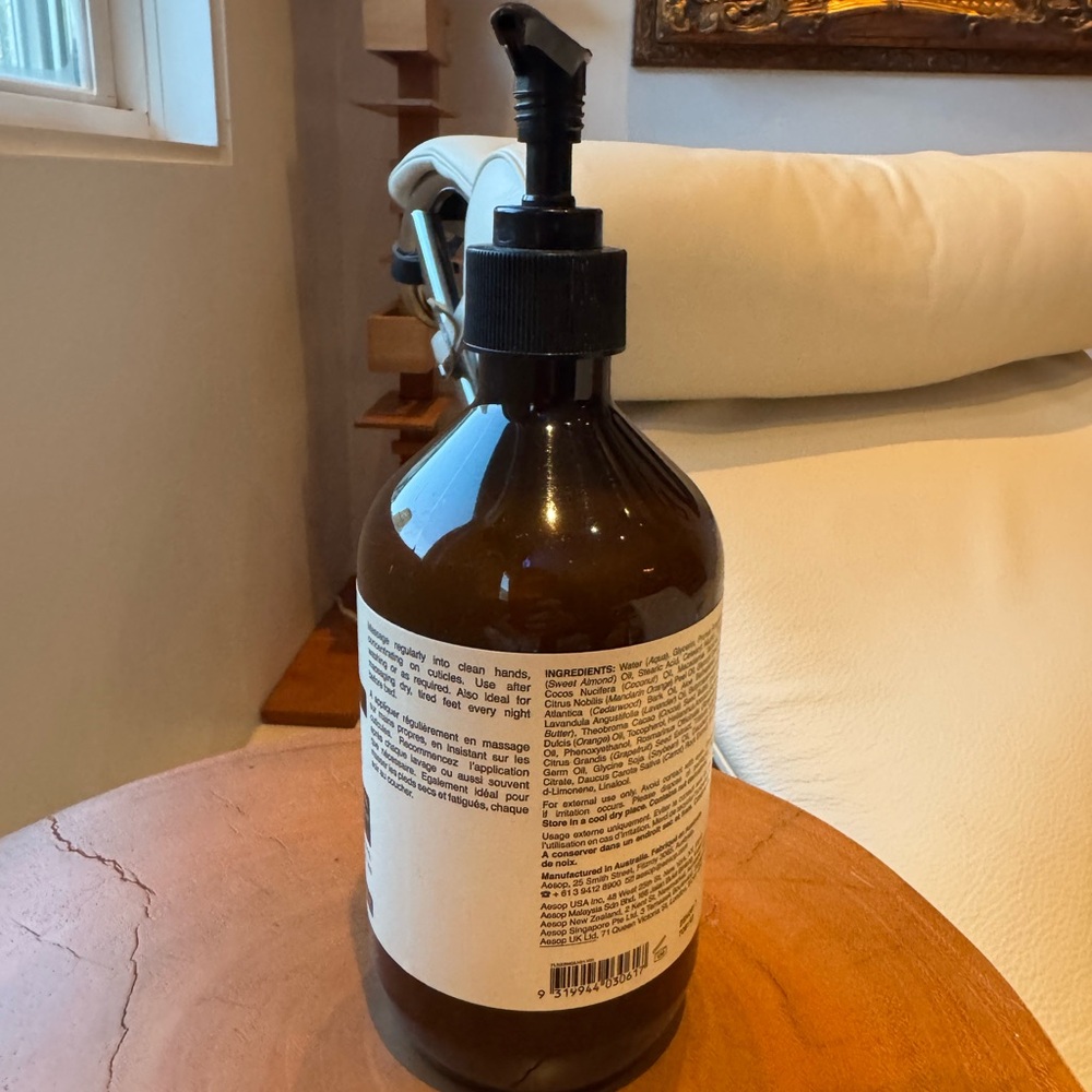 Aesop Resurrection Aromatique Hand Balm - Picture 4 of 4